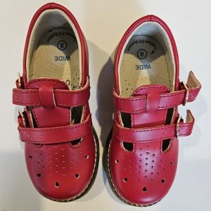 Footmates Red Danielle Dress Shoes Size 8